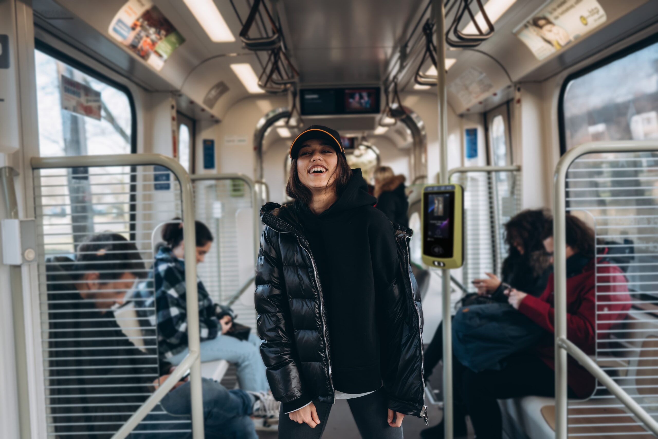 DTSis | How Smart Fare Collection Systems Simplify Travel for Tourists and What Transit Agencies Need to Do